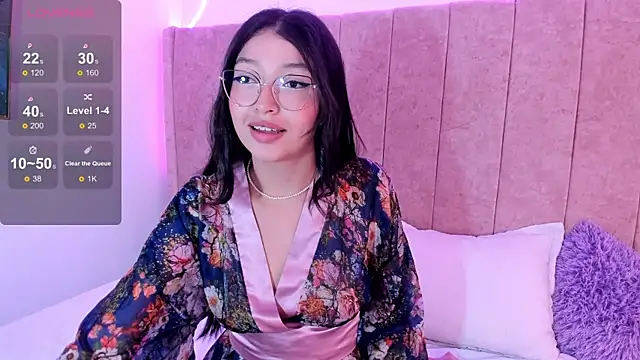 kaoriii  online show from 01-30-25, 06:10