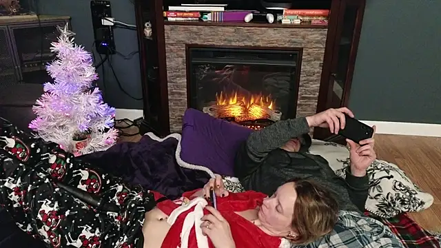 sexygamermomma online show from 12-23-24, 05:39