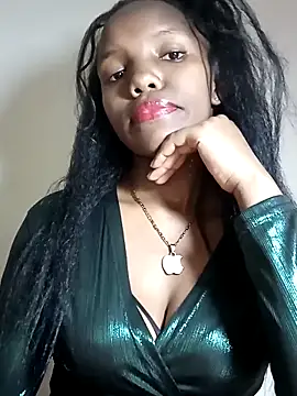 Snapshot of mumbi91 chatting on 10-18-25, 09:43 mumbi91 online show from 10-18-25, 09:43