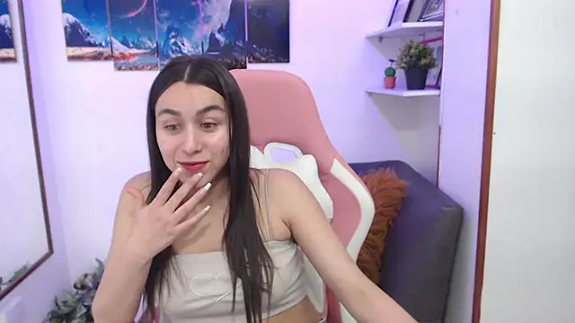EmmaMyerss  online show from 03-14-25, 10:38