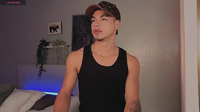 Ken-boy  online show from 10-10-25, 12:04