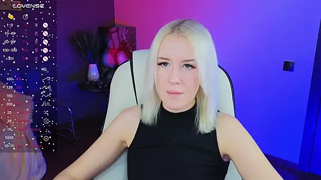 Snapshot of Selenatrend chatting on 10-16-25, 06:36 Selenatrend online show from 10-16-25, 06:36