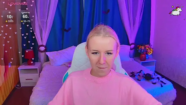 Snapshot of Selenatrend chatting on 10-29-25, 12:18 Selenatrend online show from 10-29-25, 12:18