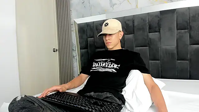 Dei v 48 online show from 02-15-25, 10:31