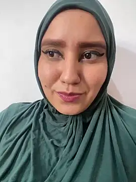 Snapshot of hannahayat chatting on 01-01-25, 08:58 hannahayat online show from 01-01-25, 08:58