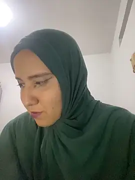 Snapshot of hannahayat chatting on 03-01-25, 12:07 hannahayat online show from 03-01-25, 12:07