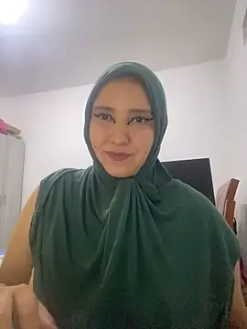 Snapshot of hannahayat chatting on 03-01-25, 03:10 hannahayat online show from 03-01-25, 03:10