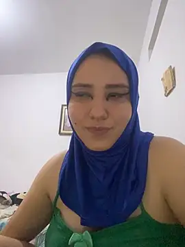 Snapshot of hannahayat chatting on 03-22-25, 01:00 hannahayat online show from 03-22-25, 01:00