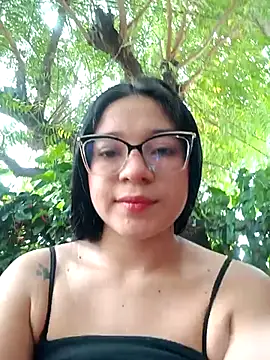 -VICKKY online show from 03-21-25, 07:24