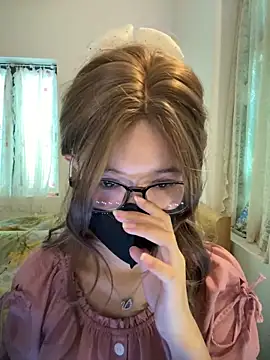 thithi8369 online show from 09-21-25, 04:03