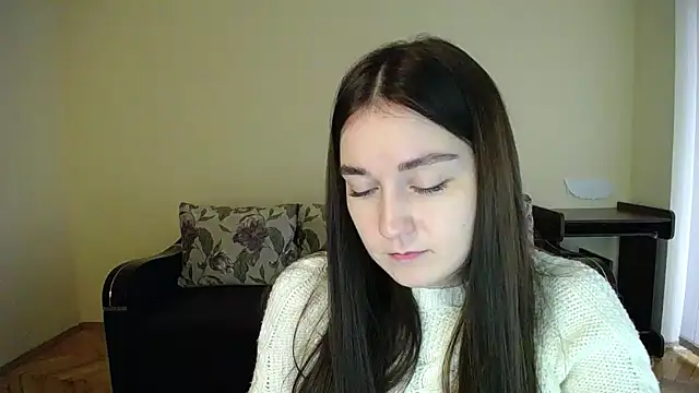 Pretty shy online show from 12-06-24, 12:05