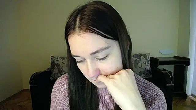 Pretty shy online show from 12-09-24, 12:51