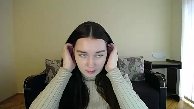 Pretty shy online show from 12-11-24, 09:09