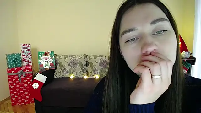 Pretty shy online show from 12-21-24, 12:38