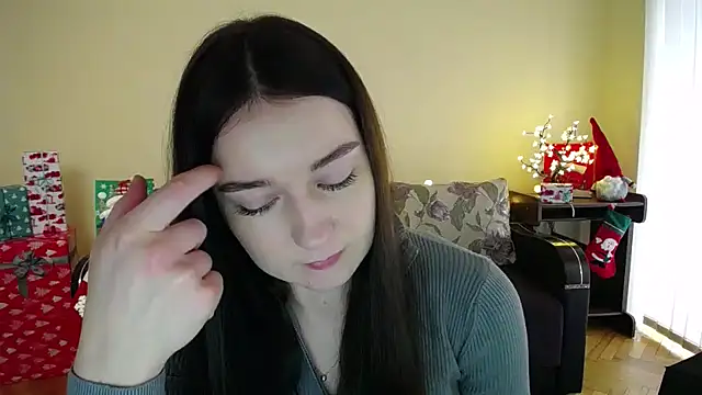 Pretty shy online show from 01-03-25, 09:04