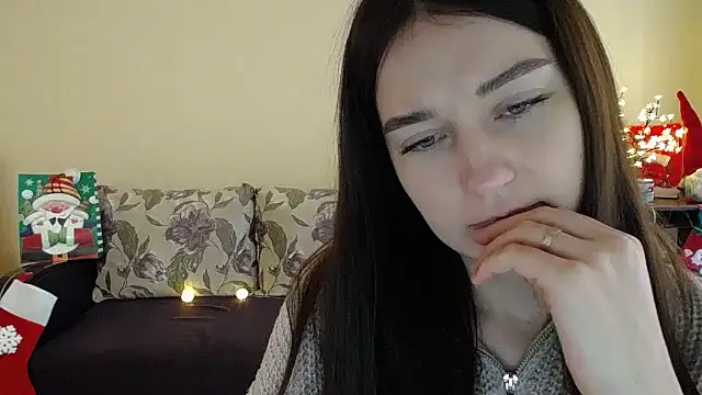 Pretty shy online show from 01-05-25, 12:21