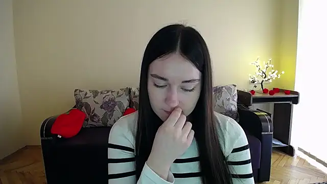 Pretty shy online show from 03-24-26, 09:03