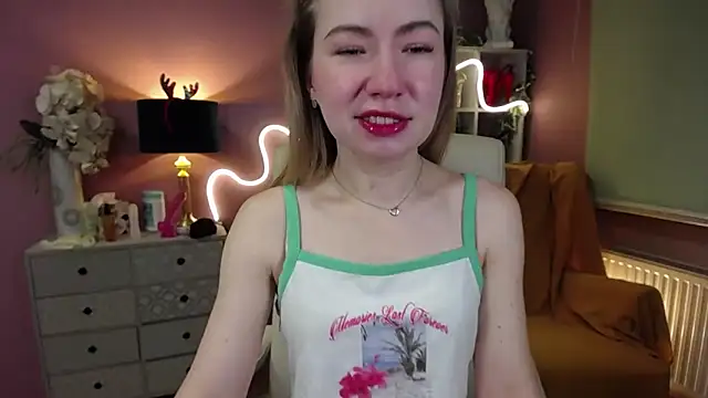 Mia Tasty online show from 12-28-24, 07:22