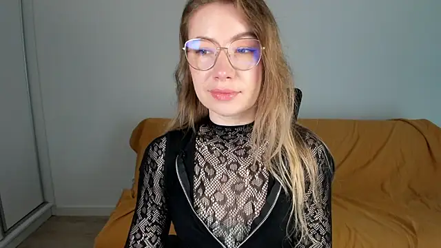 Mia Tasty online show from 06-11-26, 06:44