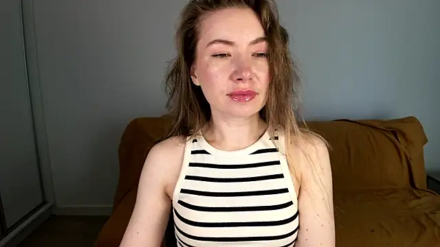 Mia Tasty online show from 06-13-26, 06:33