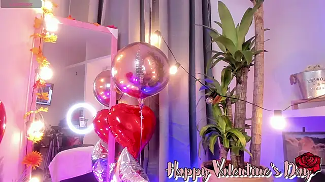 Snapshot of pamduff chatting on 02-16-25, 10:43 pamduff online show from 02-16-25, 10:43