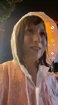 Snapshot of ashy_7999 chatting on 09-18-25, 01:35 ashy 7999 online show from 09-18-25, 01:35