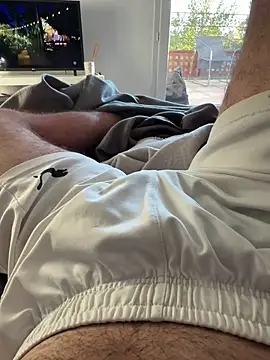 sudistept online show from 10-28-25, 03:58