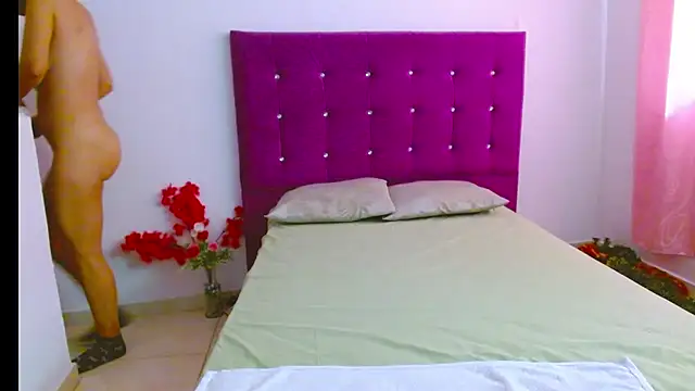 chantalsemenova1 online show from 01-28-25, 03:35