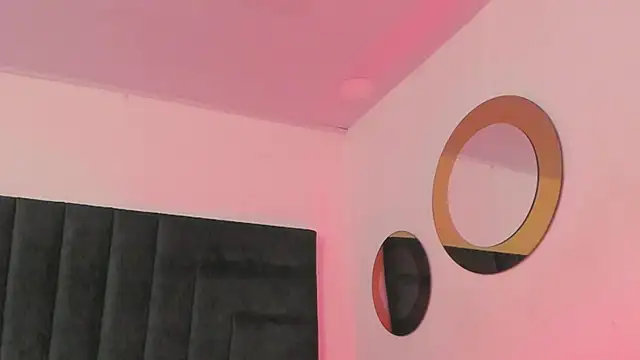 Snapshot of BonnieCute_ chatting on 03-02-25, 02:54 BonnieCute online show from 03-02-25, 02:54