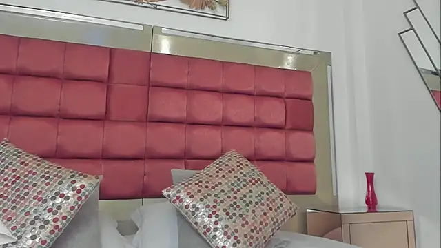 BonnieCute  online show from 10-20-25, 11:38