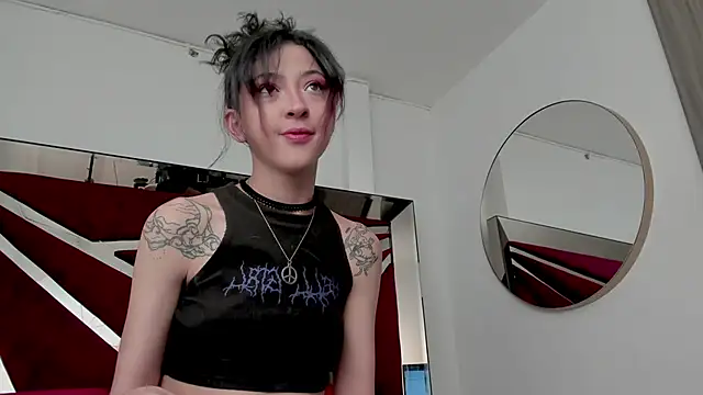 BonnieCute  online show from 04-29-26, 11:55