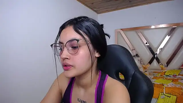 Snapshot of antonella_sweetlittle chatting on 01-04-25, 03:17 antonella sweetlittle online show from 01-04-25, 03:17