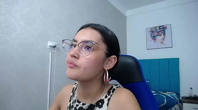 Snapshot of antonella_sweetlittle chatting on 01-25-25, 06:46 antonella sweetlittle online show from 01-25-25, 06:46