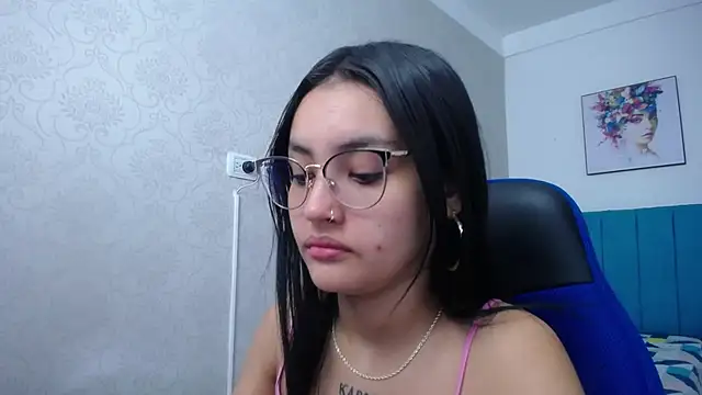 Snapshot of antonella_sweetlittle chatting on 01-26-25, 12:01 antonella sweetlittle online show from 01-26-25, 12:01