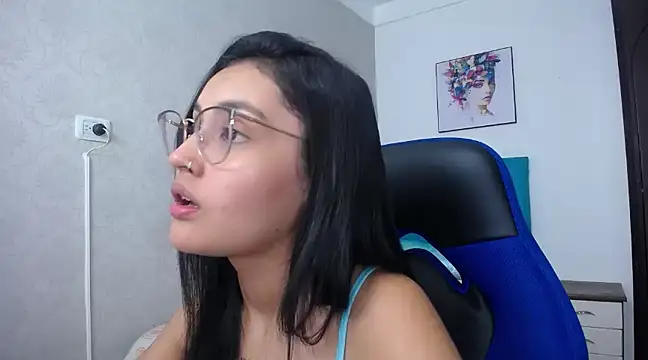 Snapshot of antonella_sweetlittle chatting on 03-01-25, 03:38 antonella sweetlittle online show from 03-01-25, 03:38