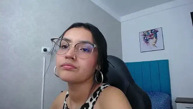 Snapshot of antonella_sweetlittle chatting on 03-13-25, 06:45 antonella sweetlittle online show from 03-13-25, 06:45