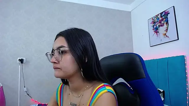 antonella sweetlittle online show from 12-16-25, 09:25