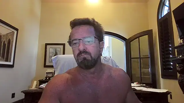 sluttydylan online show from 09-18-25, 05:04