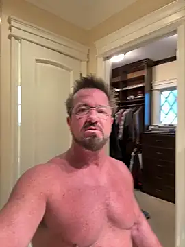 sluttydylan online show from 09-27-25, 03:50