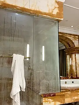 sluttydylan online show from 01-06-26, 01:31