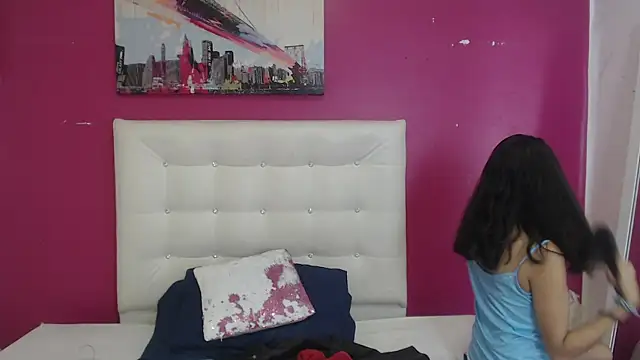 nextdoor fantasy1 online show from 12-15-25, 08:46