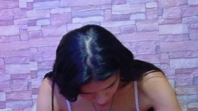 nextdoor fantasy1 online show from 04-28-26, 08:14