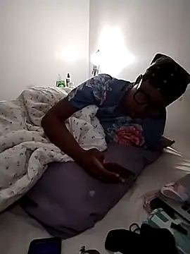 madamsensuale online show from 12-15-25, 04:17