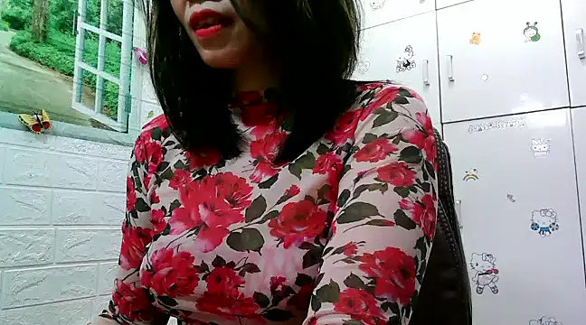 Snapshot of Soul6996 chatting on 02-13-25, 12:11 Soul6996 online show from 02-13-25, 12:11