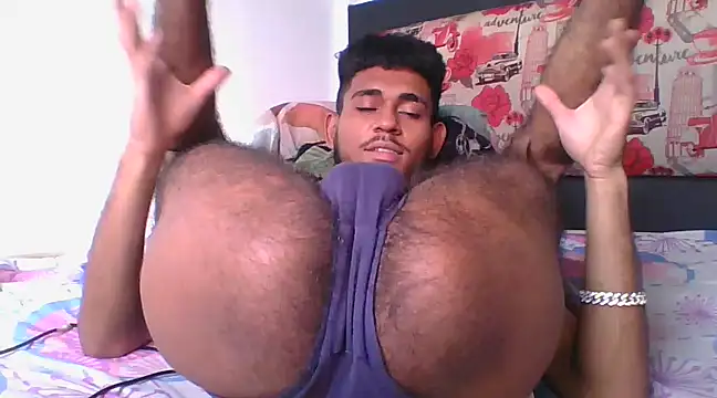 Snapshot of MaximoSualteza777 chatting on 03-07-25, 09:27 MaximoSualteza777 online show from 03-07-25, 09:27