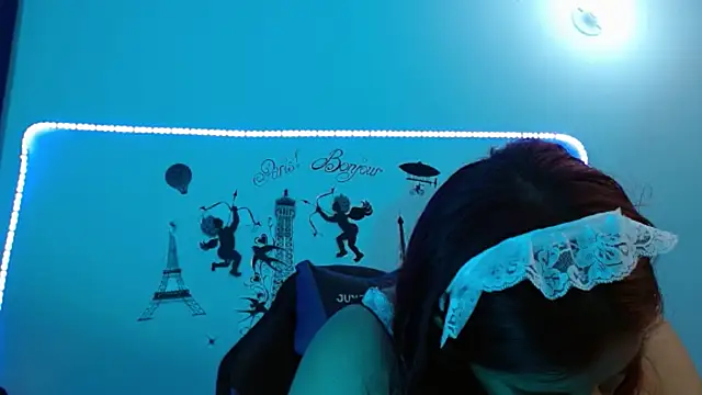 Snapshot of cata__gutierrez_ chatting on 02-06-25, 04:53 cata gutierrez online show from 02-06-25, 04:53