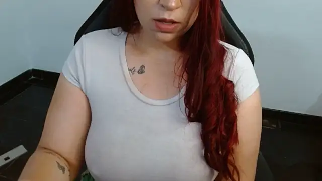 Snapshot of cata__gutierrez_ chatting on 03-09-25, 05:28 cata gutierrez online show from 03-09-25, 05:28