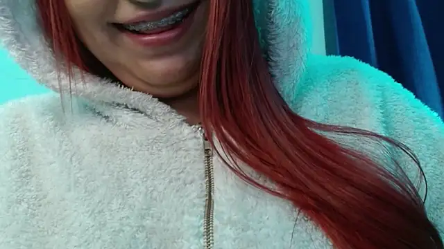 Snapshot of cata__gutierrez_ chatting on 11-01-25, 08:27 cata gutierrez online show from 11-01-25, 08:27