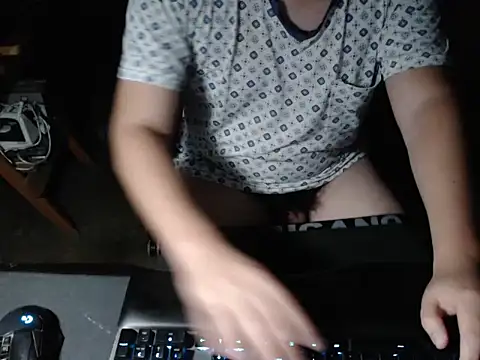 thealfawolf01 online show from 10-07-25, 03:58