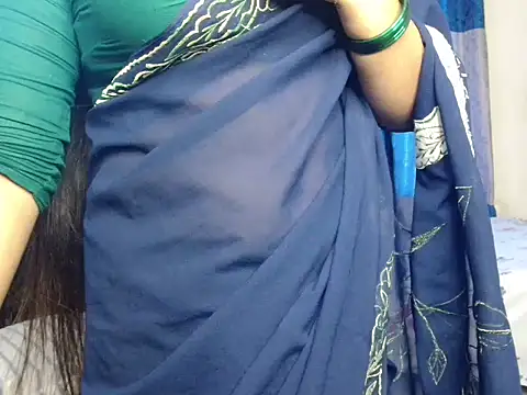 Unlucky-flowers online show from 10-28-25, 05:33